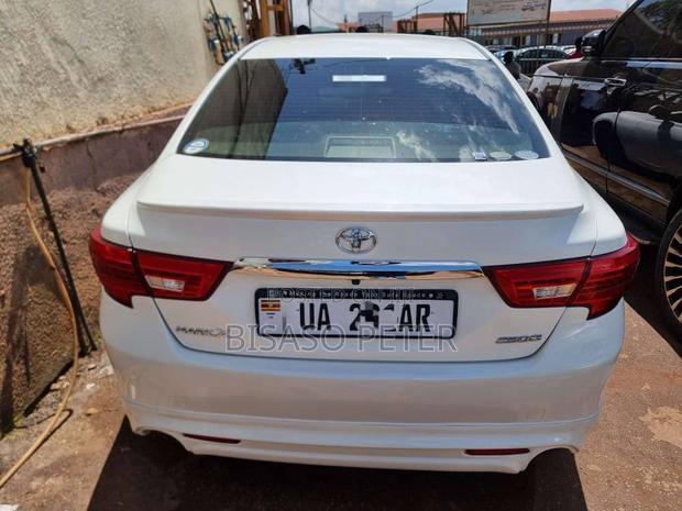 Toyota Mark X 2.5 AWD 2011 White