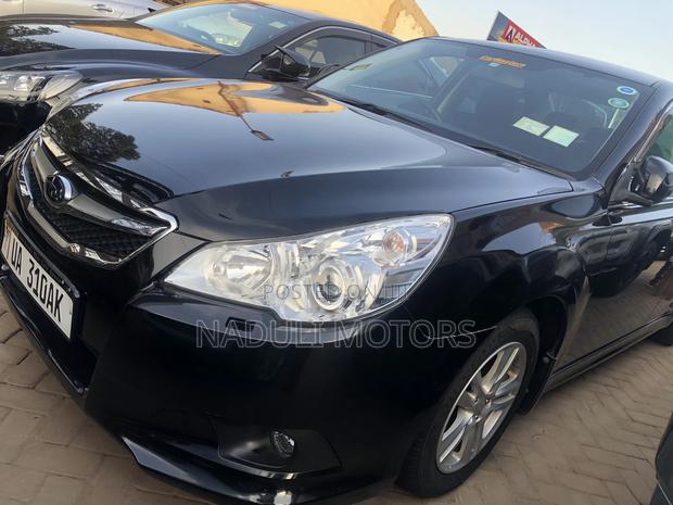 Subaru Legacy 2011 Black