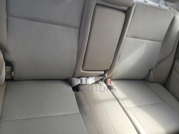 Toyota Premio 1.8 AWD 2011 Silver