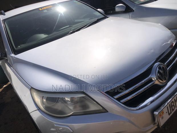 Volkswagen Tiguan 2010 Silver