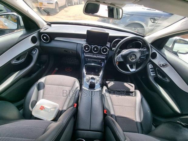Mercedes-Benz C180 2015 Silver