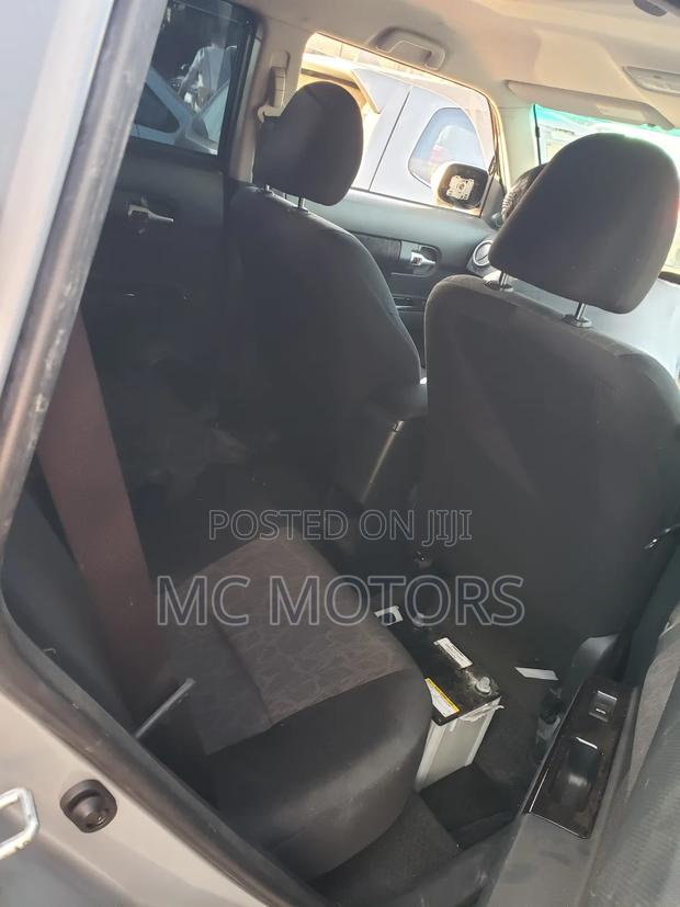 Toyota Corolla Rumion Hatchback 1.8 AWD 2012 Silver