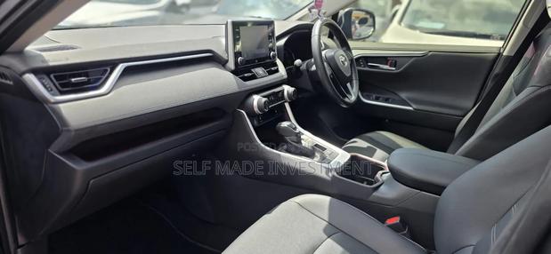 Toyota RAV4 2022 Gray