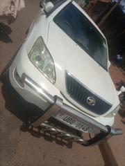 Toyota Harrier 2.4 4WD 2004 White for sale