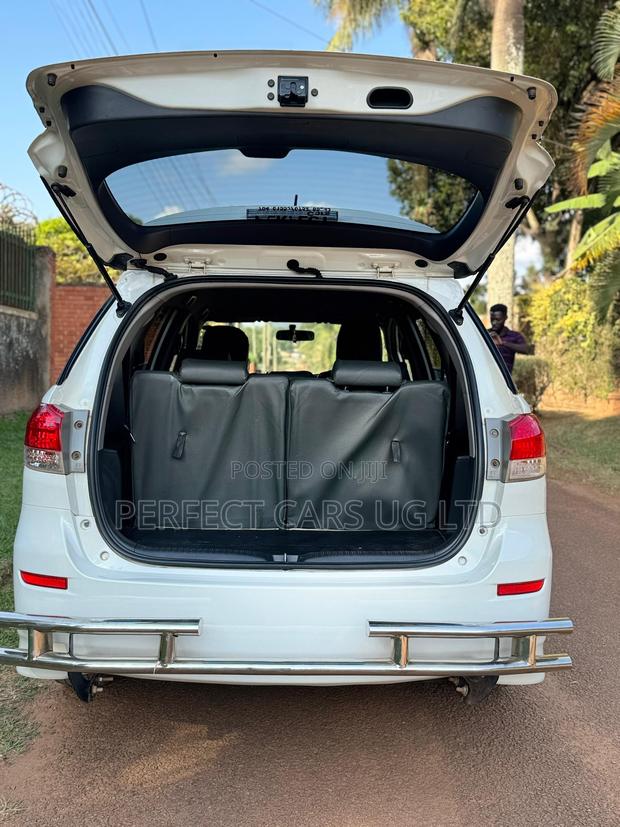 Toyota Wish 2010 Pearl