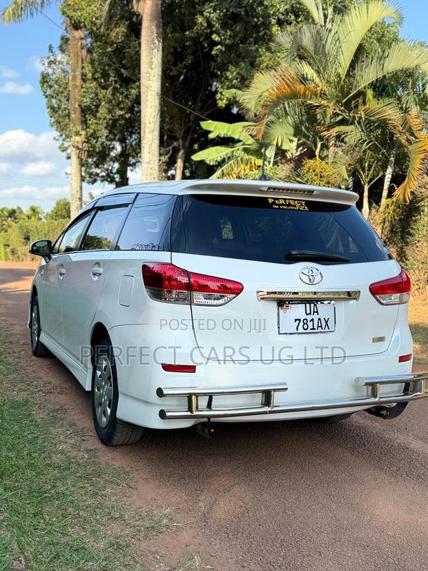Toyota Wish 2010 Pearl