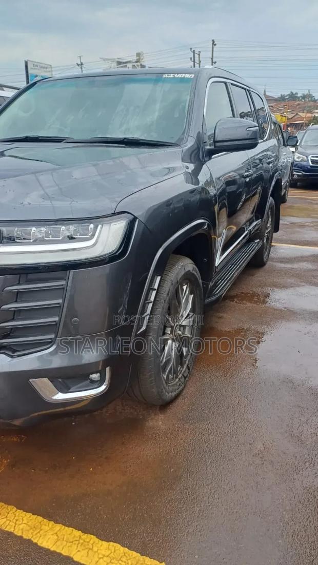 Toyota Land Cruiser Prado 2019 Black