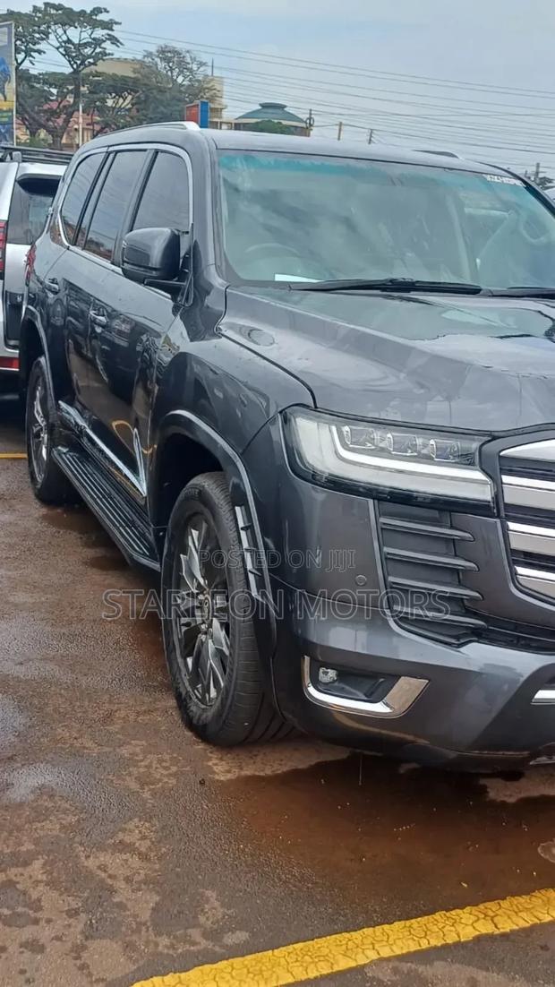 Toyota Land Cruiser Prado 2019 Black