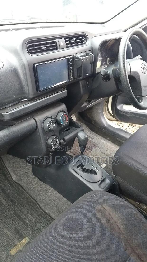Toyota Probox 1.3 DX 2WD 2015 Black