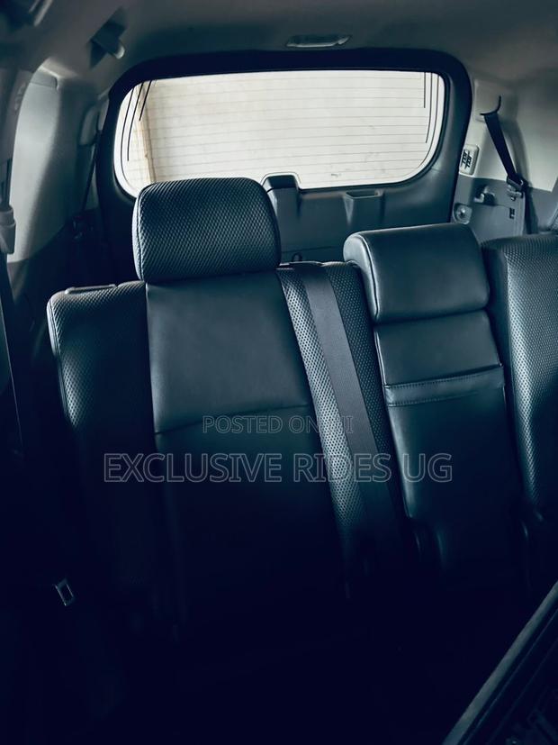 Toyota Land Cruiser Prado 2.7 i 2012 Black