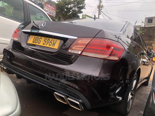 Mercedes-Benz E300 2015 Brown