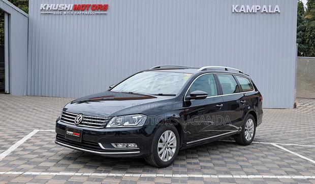 Volkswagen Passat 2012 Black