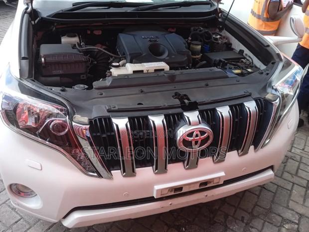 Toyota Land Cruiser Prado 2.8 D-4D 2016 White