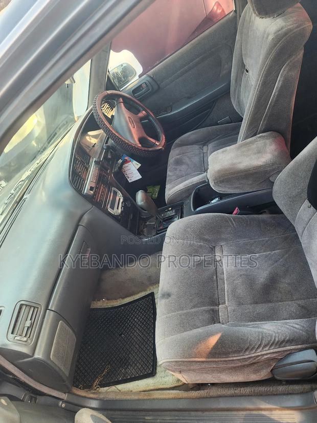 Toyota Mark II 2.5 AWD 1998 Gray