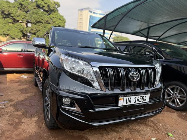Toyota Land Cruiser Prado 2015 Black