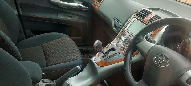 Toyota Auris 2011 Black