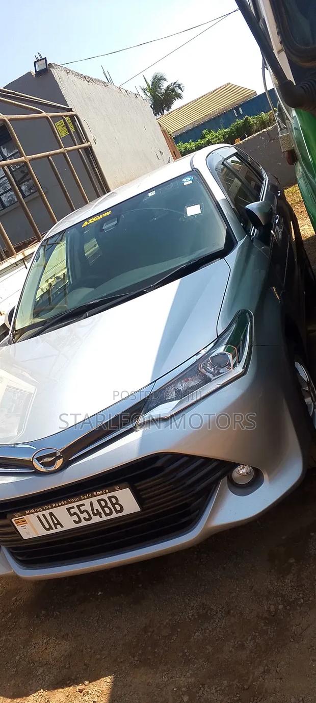 Toyota Corolla Fielder 1.5 Petrol AWD 2015 Silver
