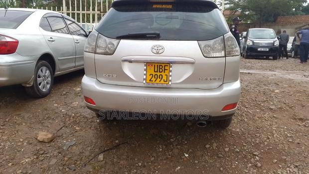 Toyota Harrier 2.4 2006 Silver