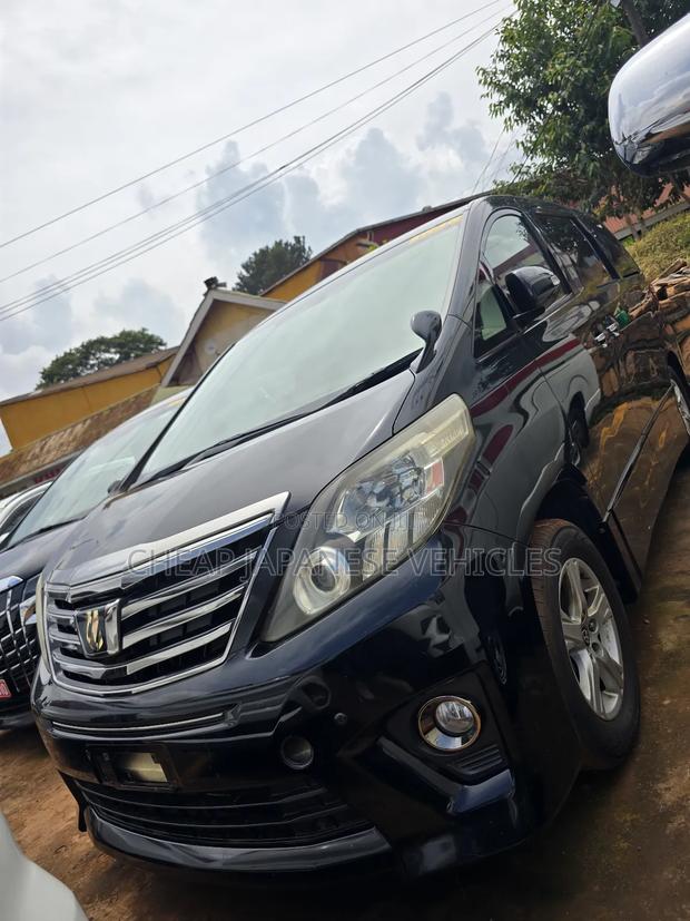 Toyota Alphard 2.4 Petrol AWD 2012 Black