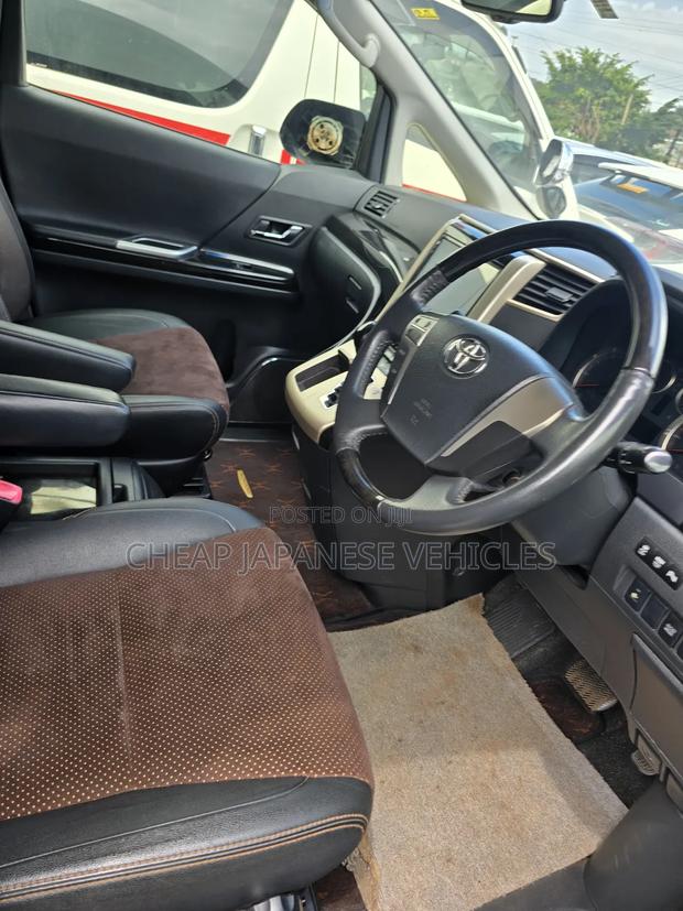 Toyota Alphard 2.4 Petrol AWD 2012 Black