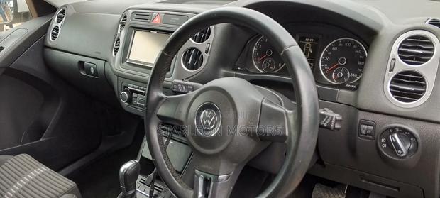 Volkswagen Tiguan S Automatic 2011 White