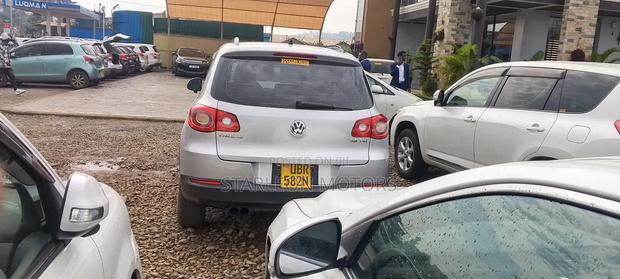 Volkswagen Tiguan 2011 Silver