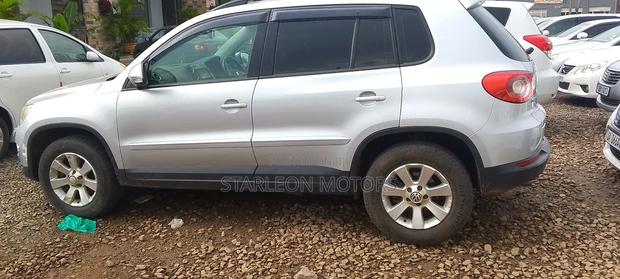 Volkswagen Tiguan 2011 Silver