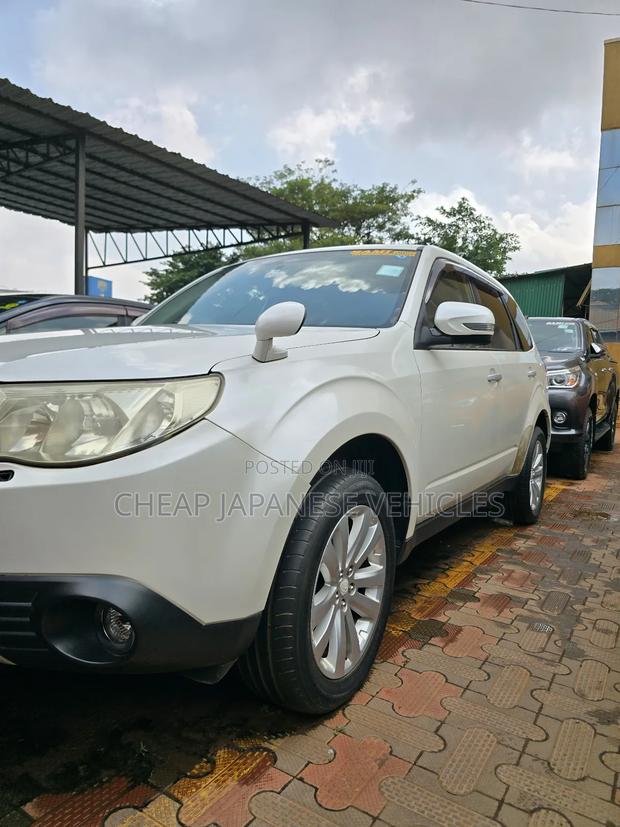 Subaru Forester 2012 White