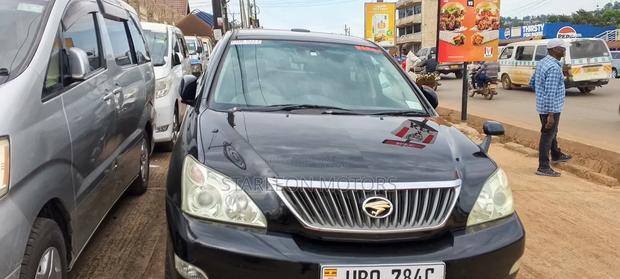 Toyota Harrier 2.4 2010 Black