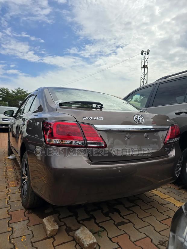 Toyota Premio 2.0 FWD 2017 Brown