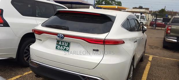 Toyota Harrier 2.5 Hybrid 2020 Silver