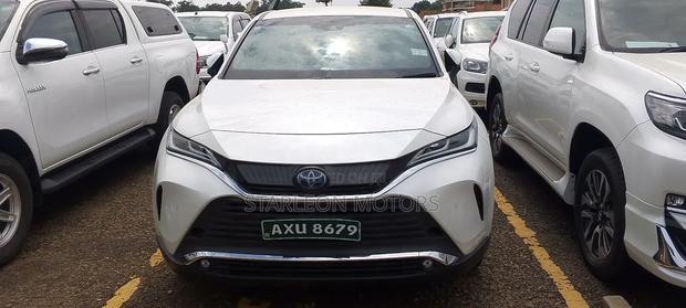Toyota Harrier 2.5 Hybrid 2020 Silver