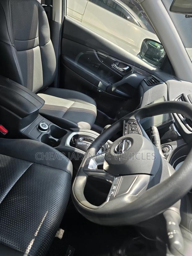 Nissan X-Trail 2.0 Hybrid AWD 2018 Silver