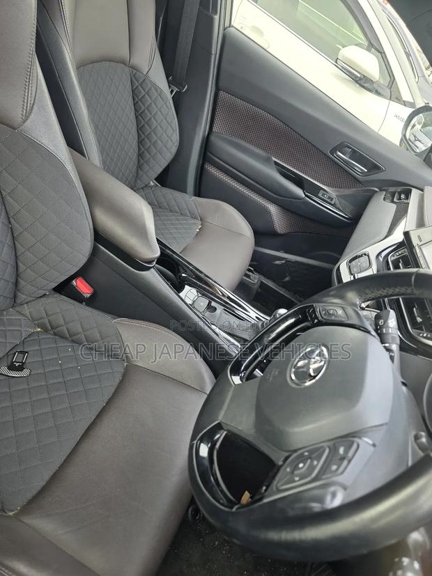 Toyota C-HR 2017 White