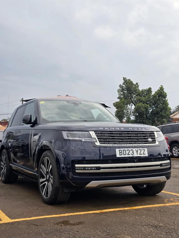 Land Rover Range Rover Vogue 2022 Blue