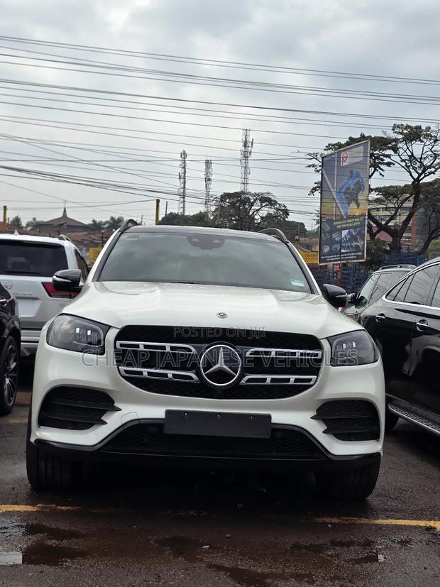 Mercedes-Benz GLS-Class 2022 White