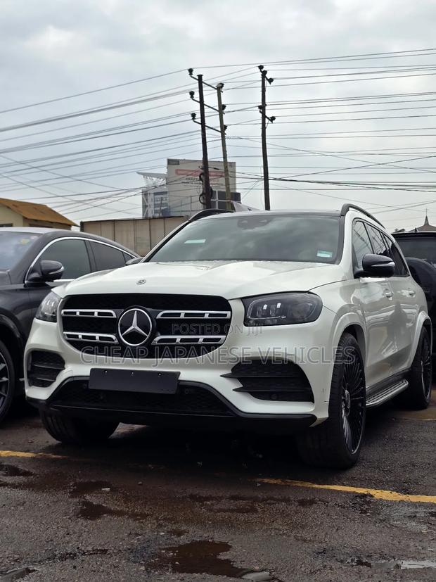 Mercedes-Benz GLS-Class 2022 White