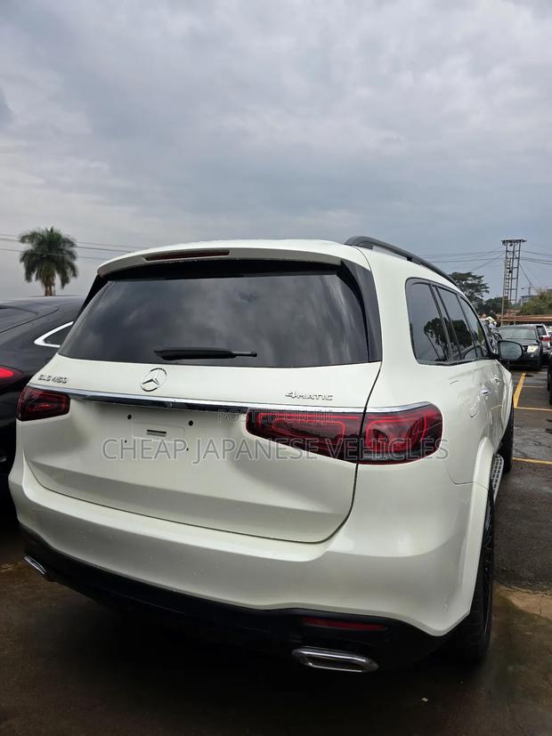 Mercedes-Benz GLS-Class 2022 White