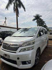 Toyota Vellfire 2012 White for sale