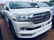 Toyota Land Cruiser 2019 White for sale