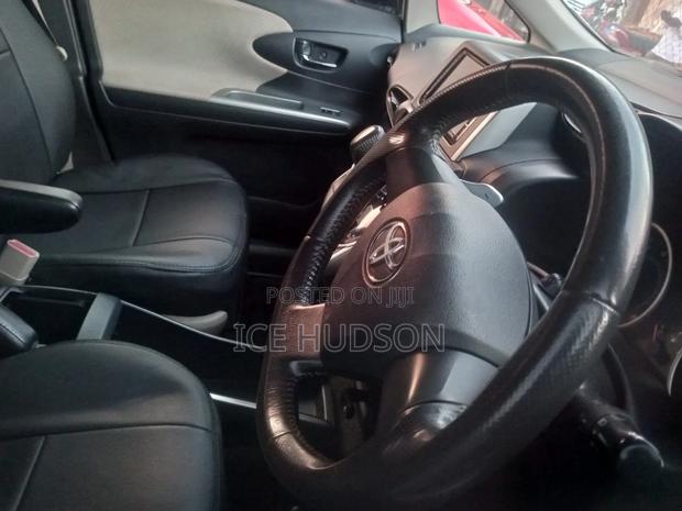 Toyota Wish 2013 White