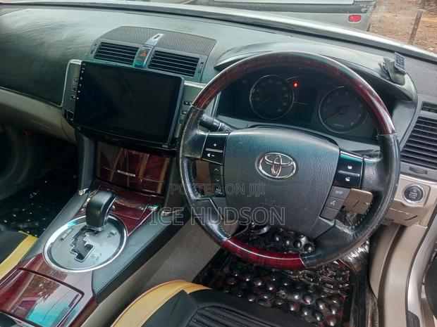 Toyota Mark X 2006 Ivory