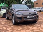 Volkswagen Touareg 2014 Red for sale