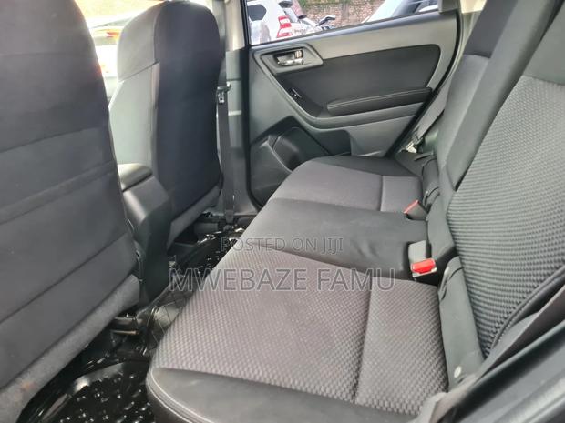 Subaru Forester 2016 Black