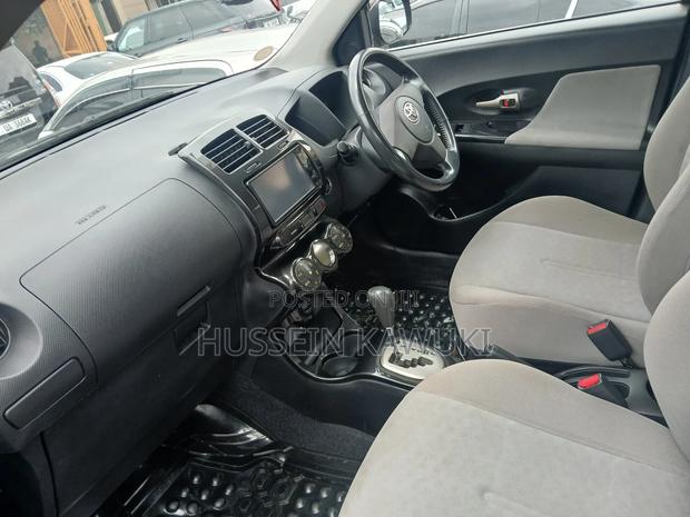 Toyota IST 2009 Gray