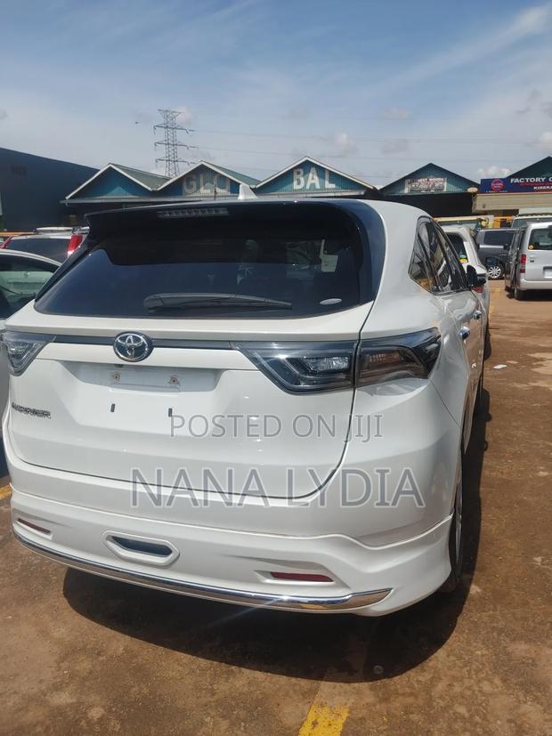 Toyota Harrier 2016 White