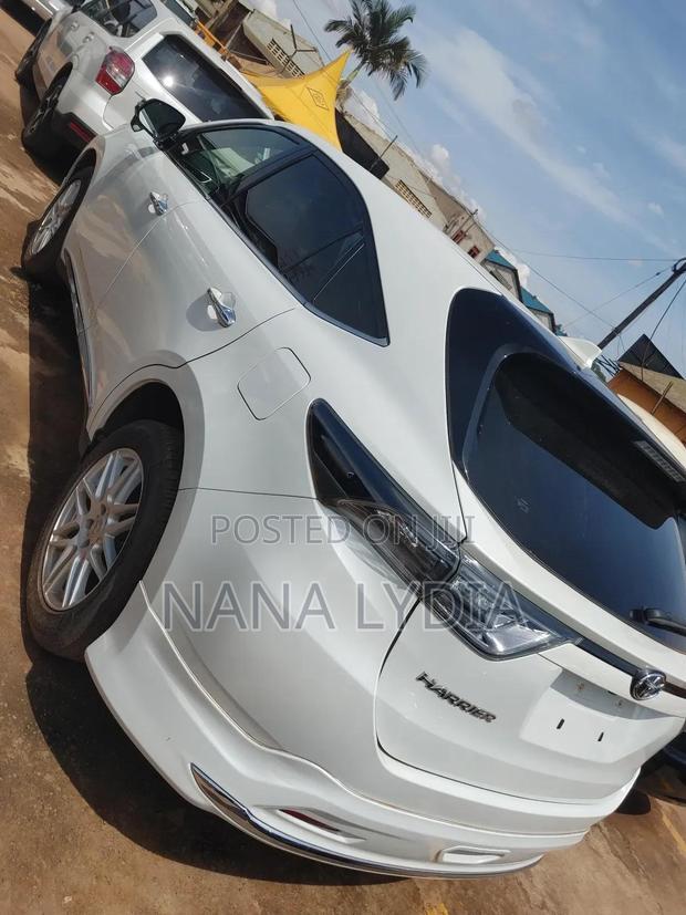 Toyota Harrier 2016 White