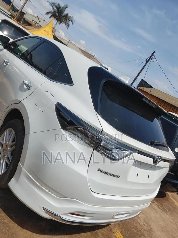 Toyota Harrier 2016 White