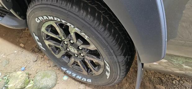 New Toyota Hilux 2025 Brown