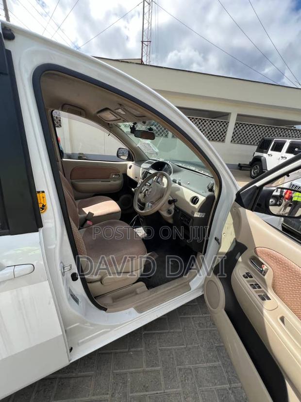 Toyota Sienta 2014 White